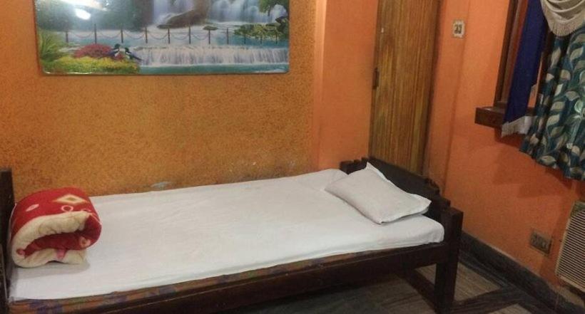 Khaja Habib Hotel 加尔各答 外观 照片