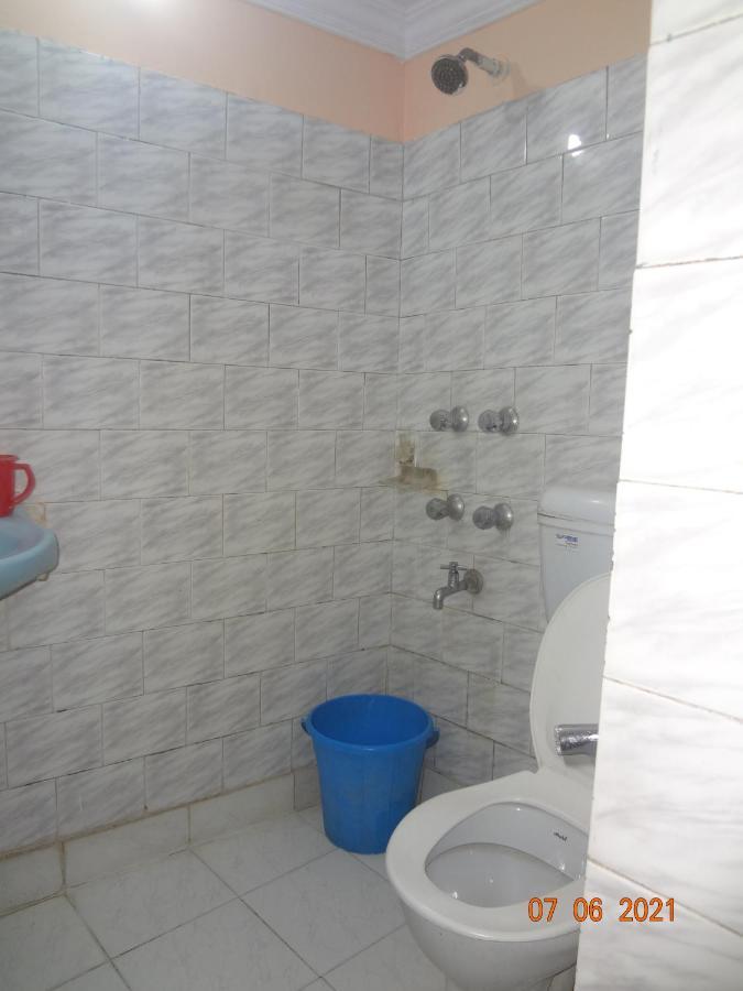 Khaja Habib Hotel 加尔各答 外观 照片