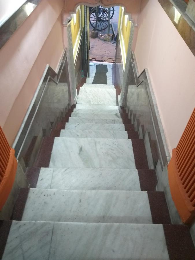 Khaja Habib Hotel 加尔各答 外观 照片